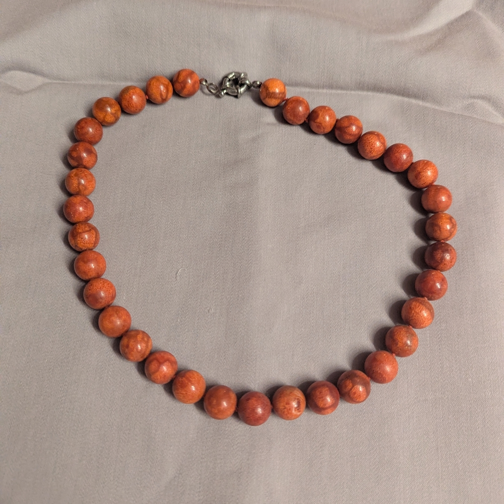 Elegant Orange Beaded Necklace